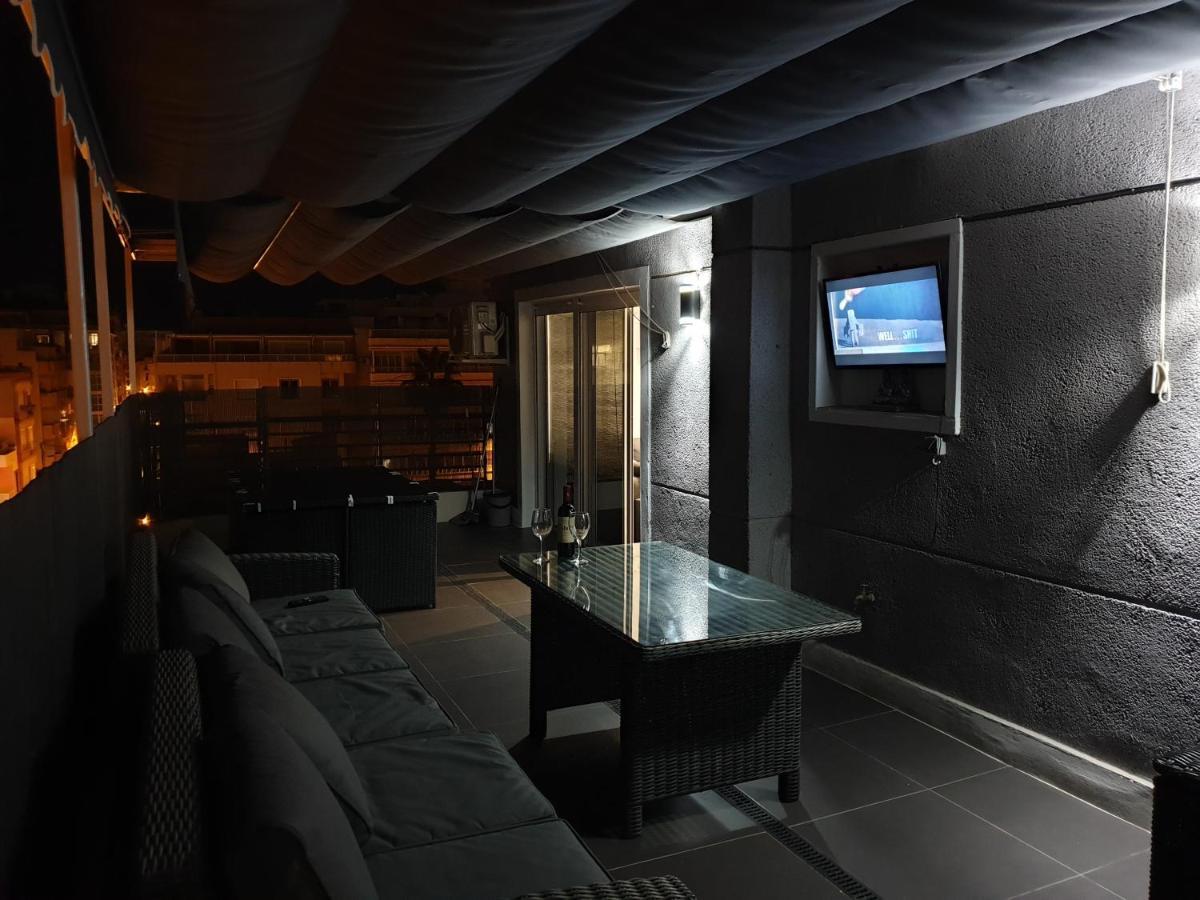 Beachside Apartment In Torrevieja Extérieur photo